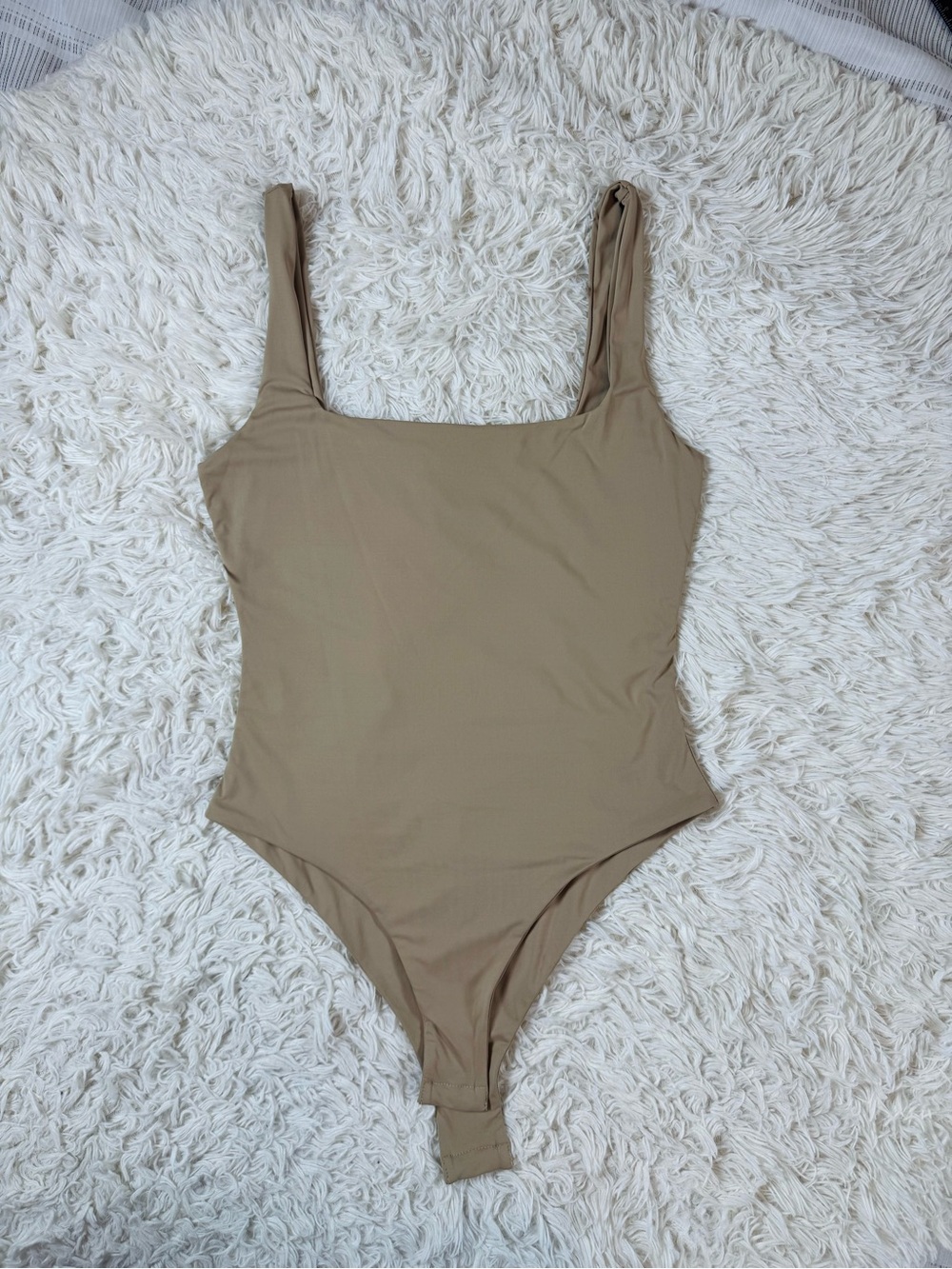 Skims Inspired  Bodysuit Medium